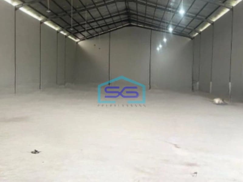 Disewakan Gudang Ada Kantor Luas Tanah  1100 m² Lokasi Semarang