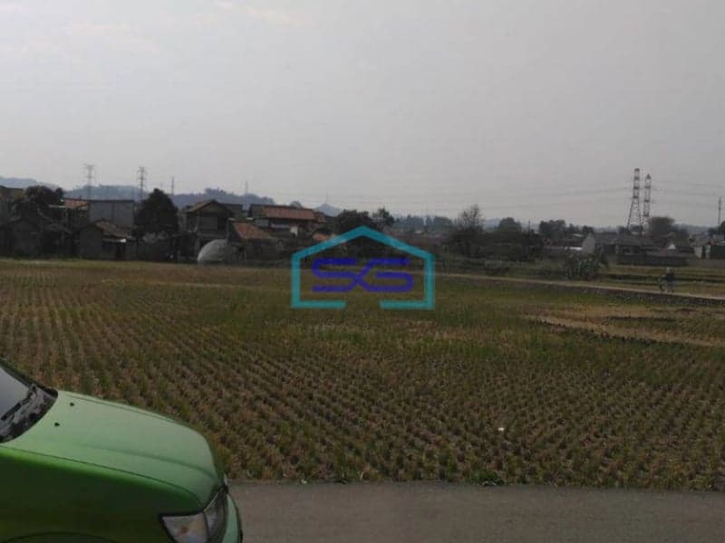 Dijual Tanah di Kota Baru Parahyangan Bandung LT 3713 m²