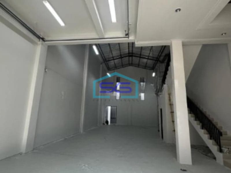 Disewakan Gudang Bizpark Pantai Indah Kapuk Jakarta Utara Luas 360m2