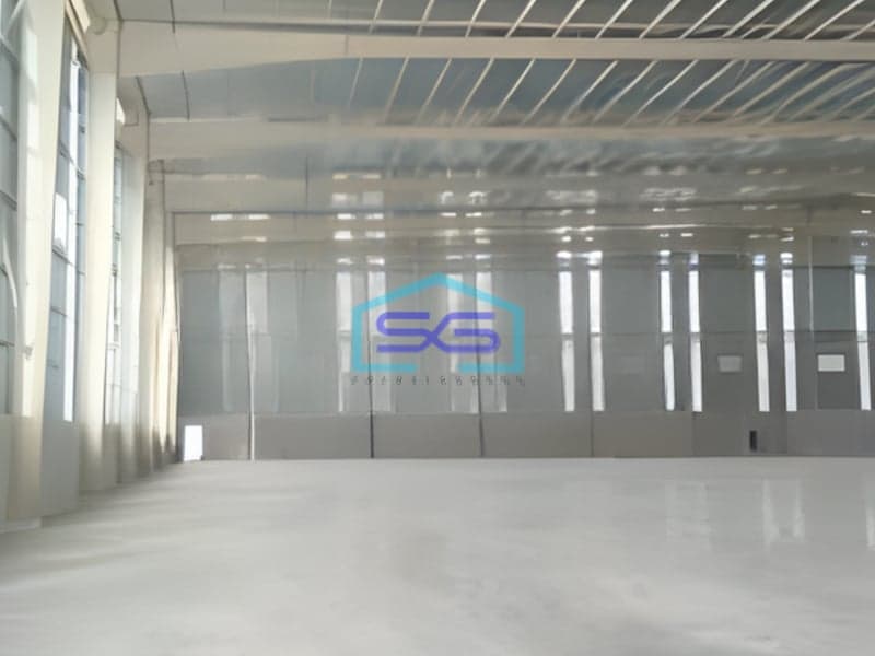 Disewakan Gudang Ada Loading Dock Luas Bangunan  5777 m² Lokasi di Bekasi