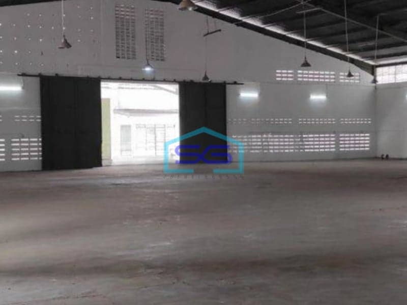 Disewakan Gudang Bagus Strategis di Jalan Raya Soekarno Hatta Bandung LT 4500m2