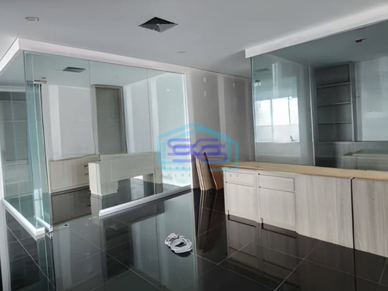 Dijual Kantor Luas Tanah  504 m²  Lokasi Bebas Banjir di Tebet Jakarta Selatan