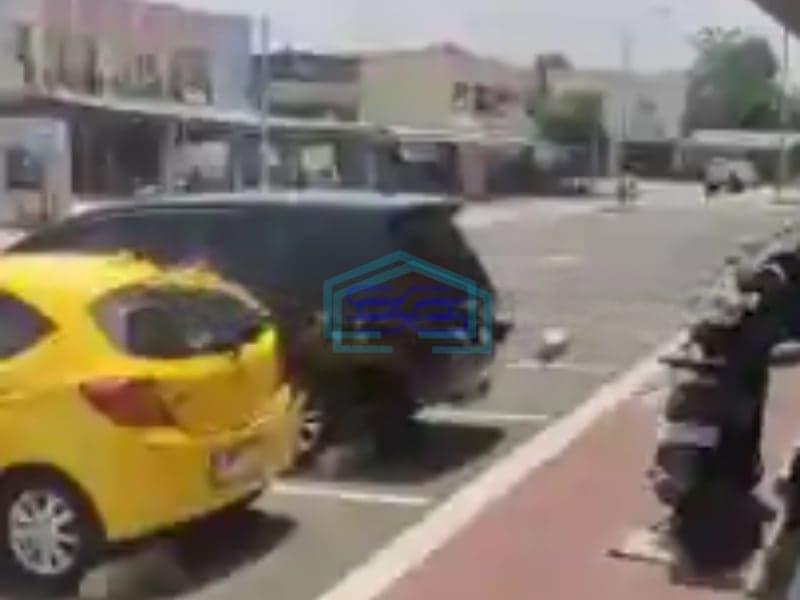 Disewakan Ruko di Suvarna Sutera, Tangerang Luas Bangunan  73 m²