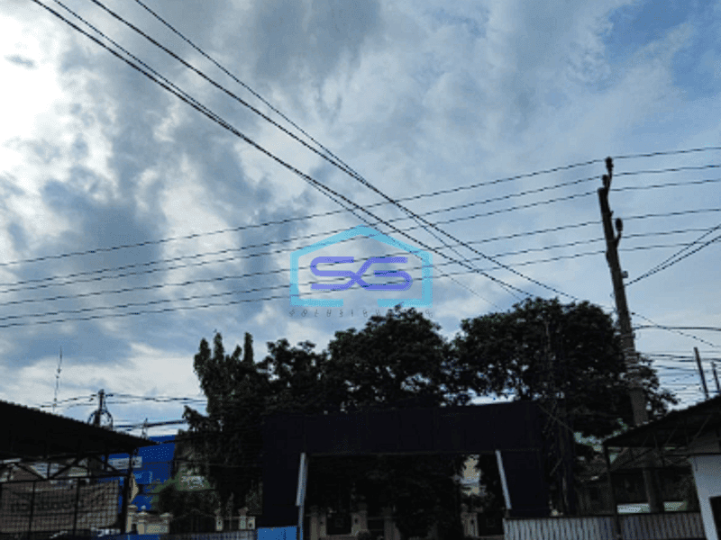 Disewakan Tanah + Bangunan Super Strategis di Jl. Demang Lebar Daun Palembang