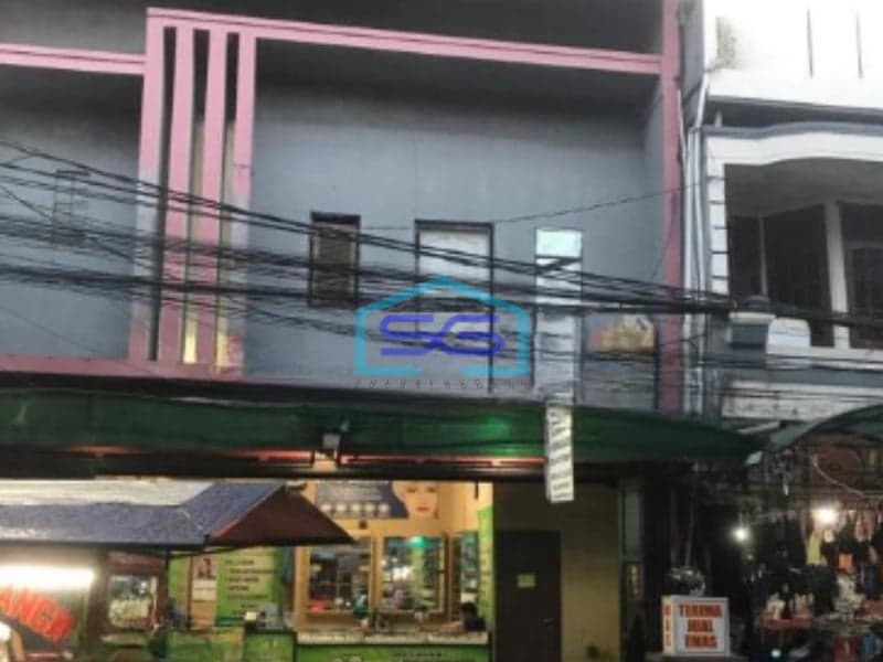 Dijual Ruko Bagus di Jl. Kiaracondong Bandung Lokasi Sangat Strategis LB 101m2