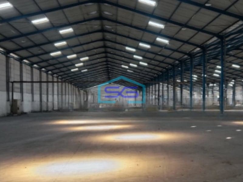 Disewakan Gudang Luas Bangunan  20000 m² Lokasi Strategis di Rungkut Surabaya