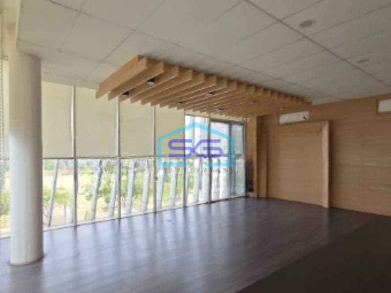 Dijual Kantor Luas Tanah  190 m² Lokasi Bebas Banjir di Tangerang