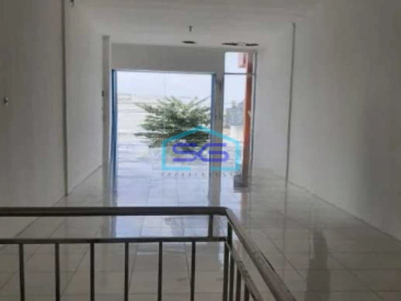 DIsewakan Ruko 3 Lantai Dekat Pakuwon Mall Depok Sleman Jogja Luas Bangunan  225 m²