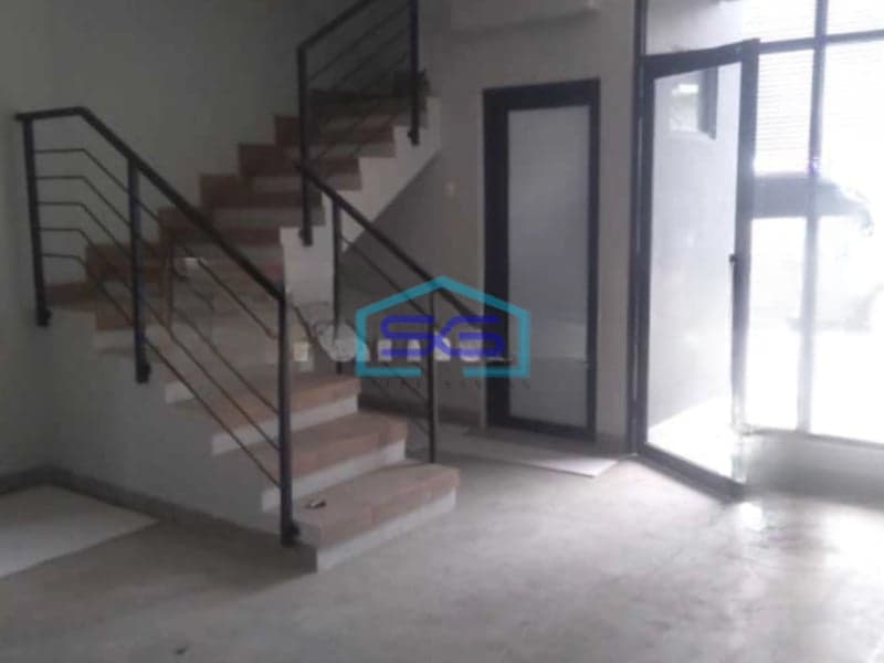 Disewakan Gudang Ada Kantor Luas Tanah 260 m² Lokasi di Jakarta Barat