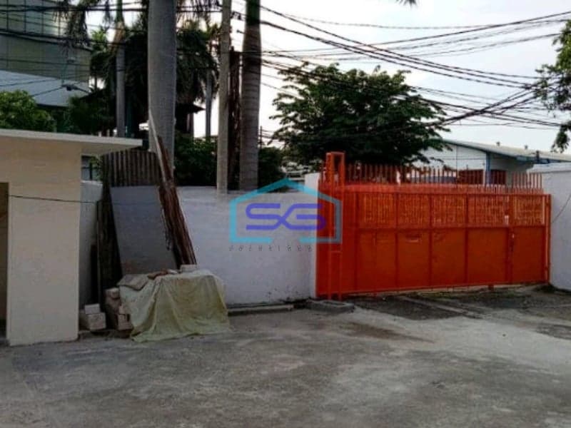 Dijual Cepat Gudang Akses Kontainer Harga Nego Luas Tanah 931m2 Jakarta Utara