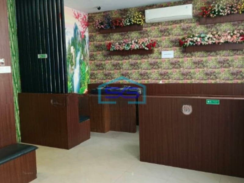 Dijual Ruko di Daerah Grogol Jakarta Barat Luas Bangunan 405m2 Siap Huni