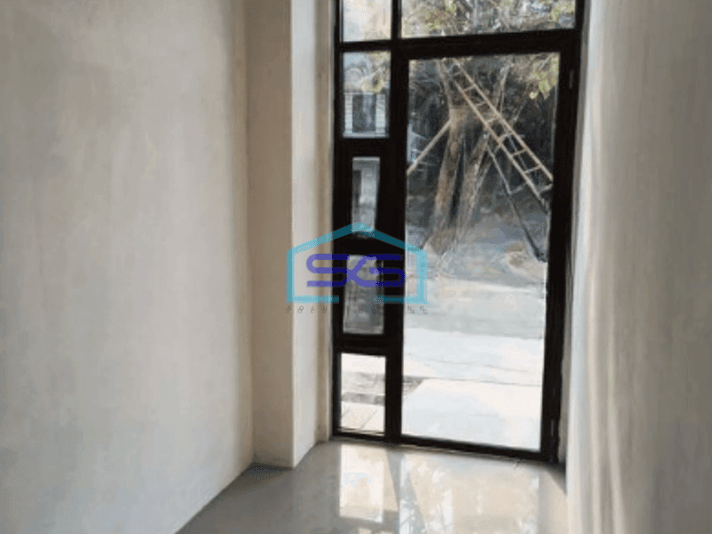 Disewakan Gudang 2 Lantai Bangunan Baru Luas Bangunan 288 m² di Teluk Naga Tangerang