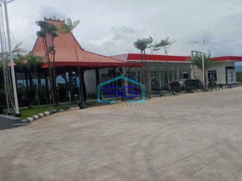 Dijual Ruang Usaha Strategis di Subang Luas Bangunan 4000m2