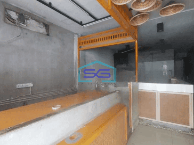 Disewakan Ruko Lokasi Strategis di Kelapa Gading Jakarta Utara Luas Bangunan  180 m²
