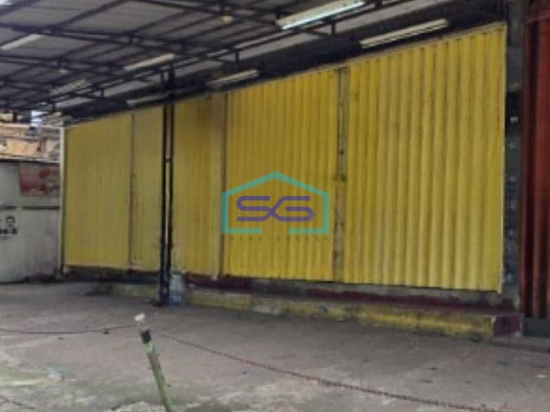 Disewakan Ruko Luas Bangunan 310 m² Lokasi di Duren Sawit Jakarta Timur