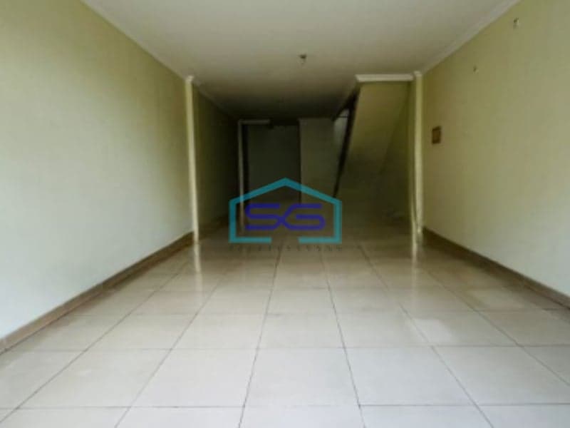 DIsewakan Ruko Luas Bangunan 270 m² Lokasi Jakarta Barat
