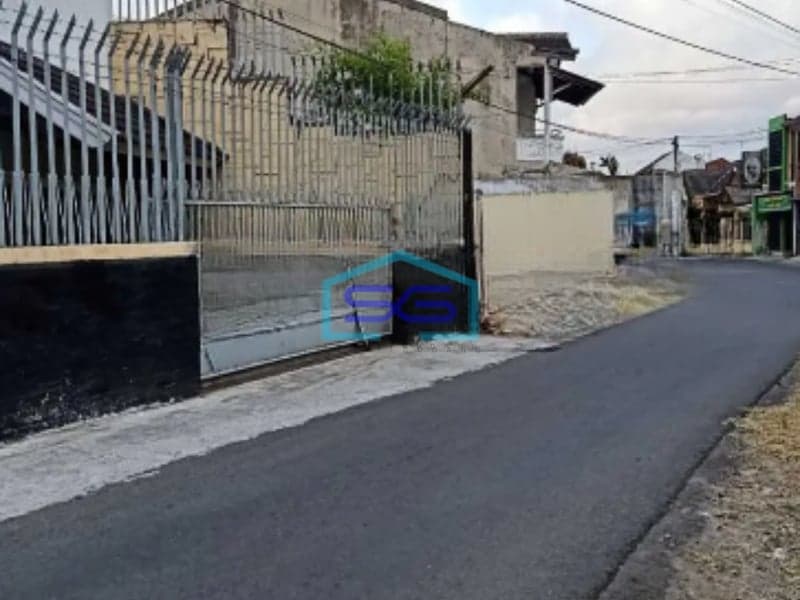 Dijual Kantor Plus Gudang Di Dekat Maliobro Tegalrejo Yogyakarta Luas Bangunan 300 m²