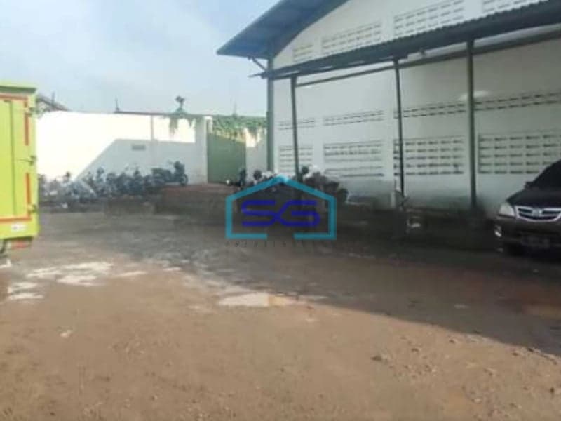 Disewakan Gudang di Soekarno Hatta Bandung Luas Bangunan  2000 m²
