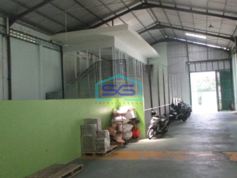 Dijual Gudang Luas Tanah 1845 m² Lokasi Strategis di Solo Jawa Tengah