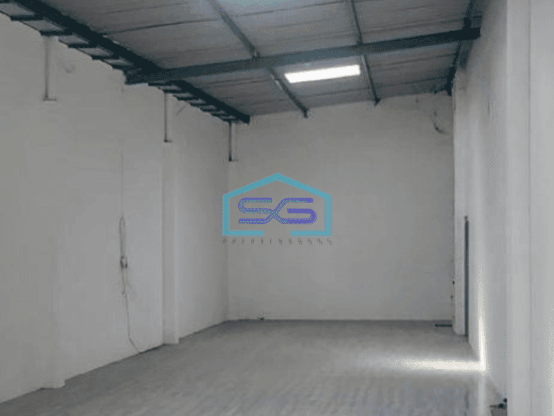 Disewakan Gudang Bagus Siap Pakai Akses Tronton Luas Bangunan 400 m² di Laweyan Solo