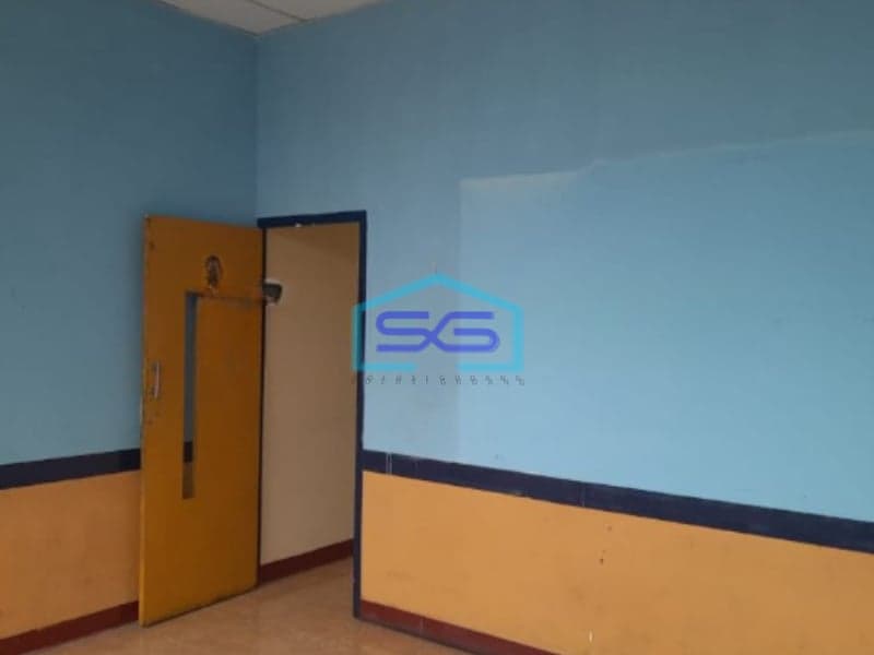 Disewakan Ruko 3 Lantai di Babakan Bogor Luas Bangunan 220m2