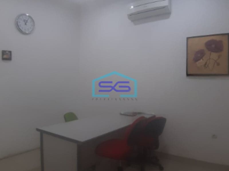 Disewakan Ruko Luas Bangunan  360 m² Lokasi di Pluit Jakarta Utara