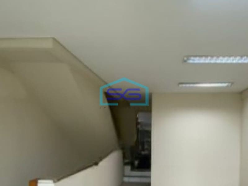 Disewakan Ruko Luas Bangunan 290 m² Lokasi Bebas Banjir di Pondok Indah Jakarta Selatan