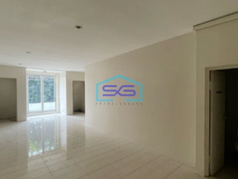 Disewakan Ruko Siap Pakai 3 Lantai Di Area Bangka Kemang Jakarta Selatan LB 182m2