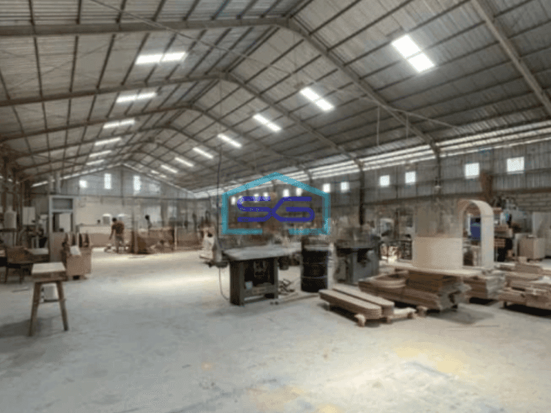 Dijual Gudang Pabrik Furniture Lokasi di Jepara Luas Tanah 16000 m