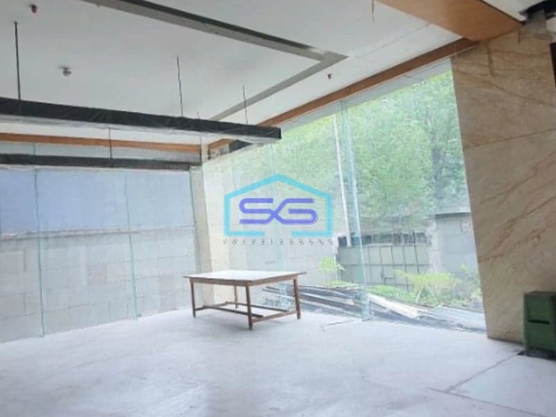 Disewakan Kantor Luas Tanah  2180 m² Lokasi di Slipi Jakarta Barat