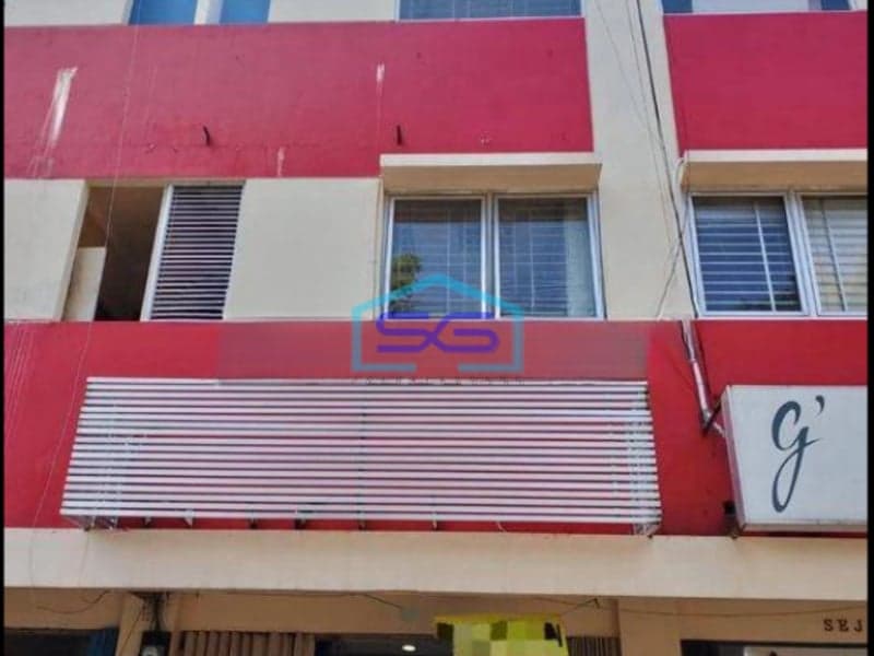 Disewakan Ruko 3 Lantai Pandan Sari ex Bank di Balikpapan LB 162m2