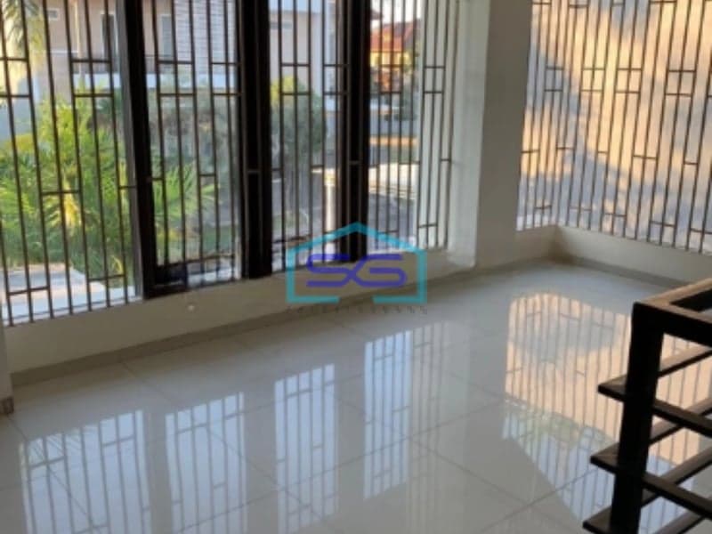 Dijual Ruang Usaha Komersial Area Surabaya Luas Tanah 330m2