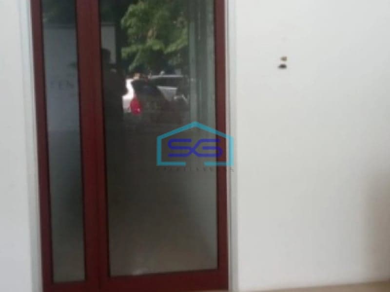 Disewakan Ruko Luas Tanah 183 m² Lokasi GajahMada Semarang