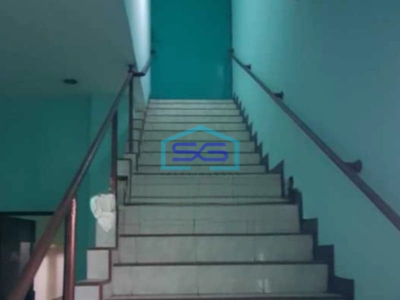 Disewakan Bangunan Gedung Ruang Usaha 3 Lantai Di Kranji Bekasi LB 500m2