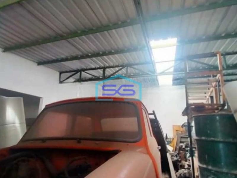 Disewakan Gudang Akses Jalan Bisa truk engkel Dukuh Kupang Surabaya LB 180m2