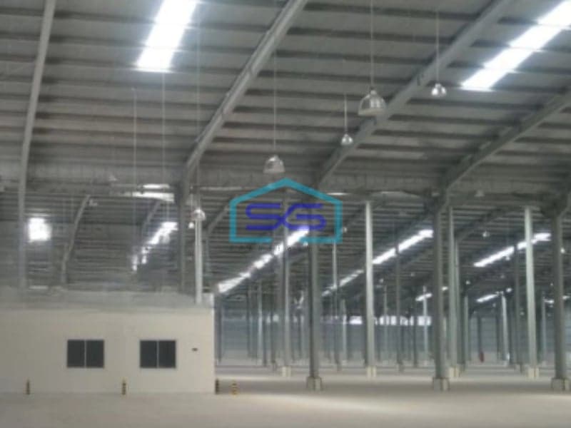 Dijual Gudang Luas Tanah  12501 m²  Lokasi Bebas Banjir di Cikarang