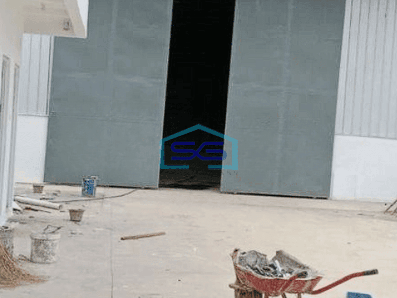 Disewakan gudang bagus luas 2000m2 di Legok