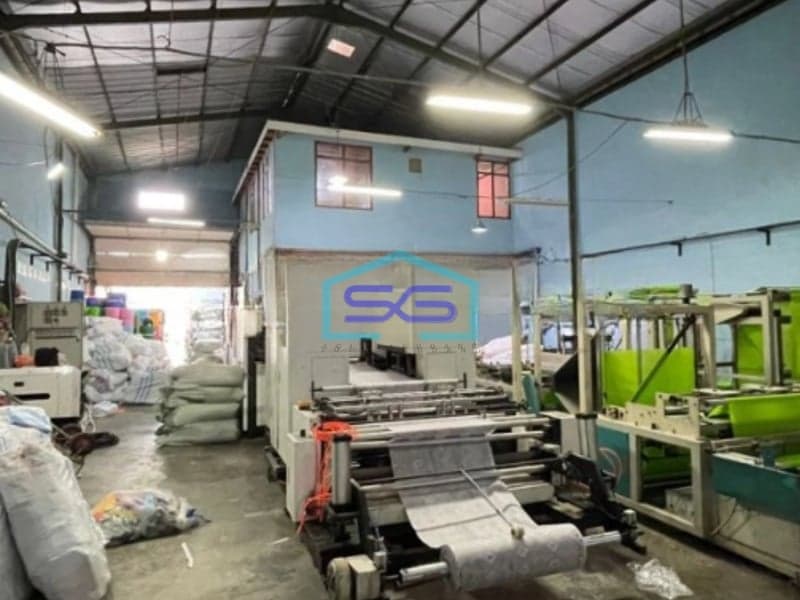 Disewakan Murah Siap Huni Gudang Taman Tekno BSD Tangerang Luas Bangunan 400m2