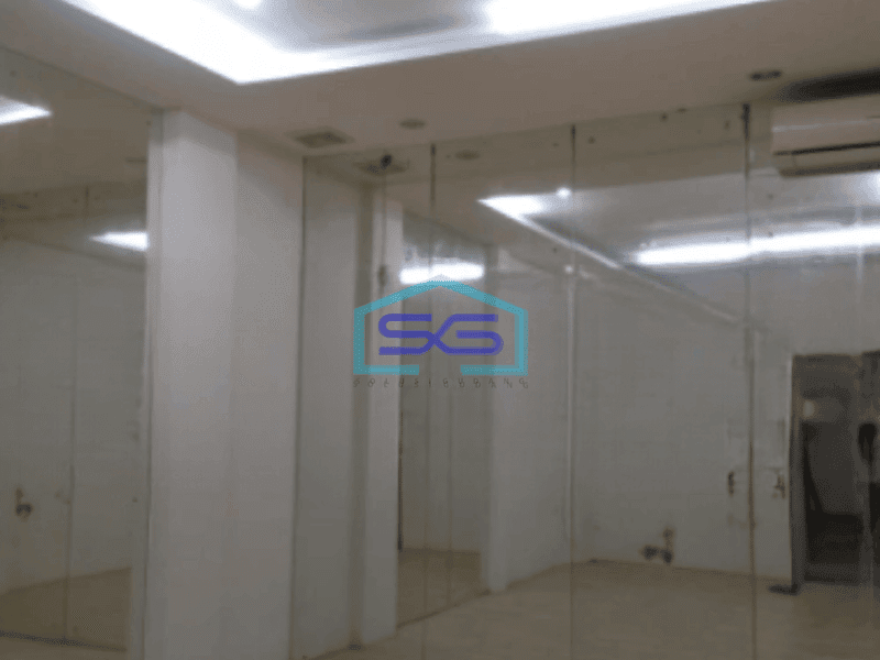 Dijual Ruko Siap Pakai Luas Bangunan  240 m² di Pluit Jakarta Utara