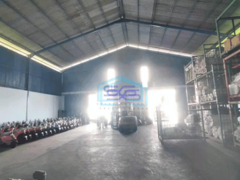 Disewakan Gudang Akses Container di Parangjoro Sukoharjo