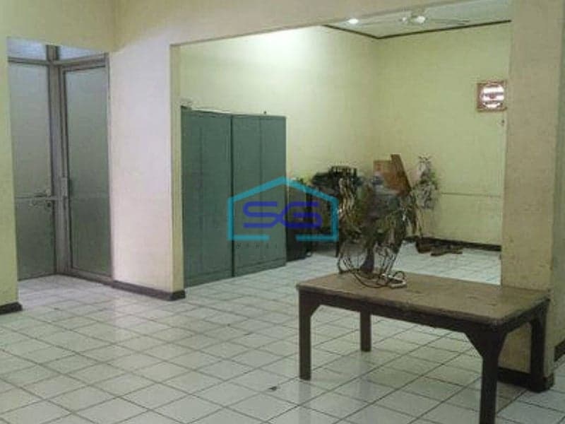 Disewakan Gudang Siap Pakai Dekat Toll Batara Pasar Rebo Jakarta Timur LT 1800m2