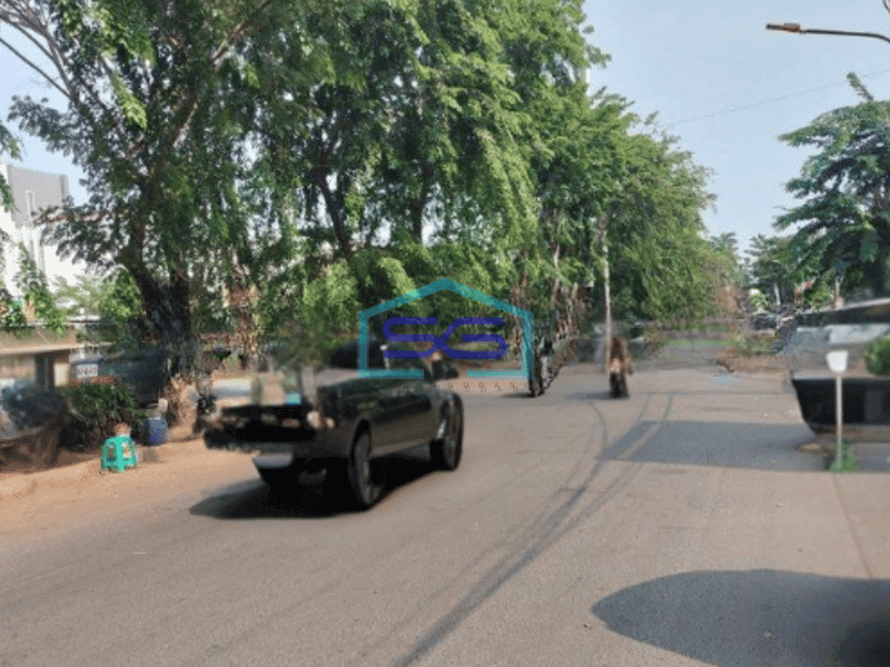 Disewakan Ruko 3 Lantai Cocok Untuk Usaha Lokasi Strategis di Taman Palem Jakarta Barat