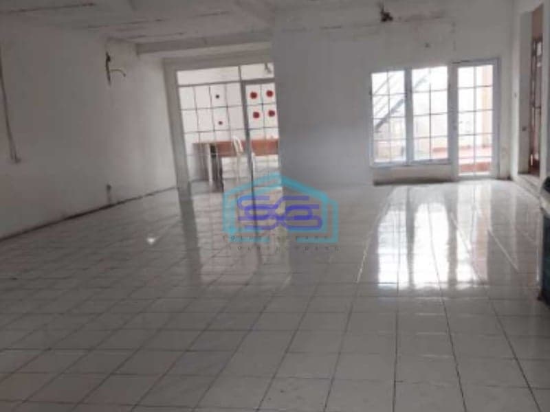 Disewakan Ruko Sangat Strategis di Graha Raya Bintaro Jaya Serpong Tangerang Selatan Luas Bangunan  200 m²