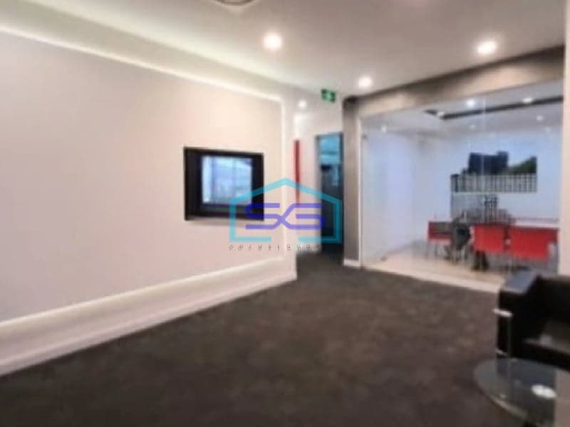 Dijual Gudang Luas Bangunan  1600 m² Lokasi Siap Huni di Tangerang