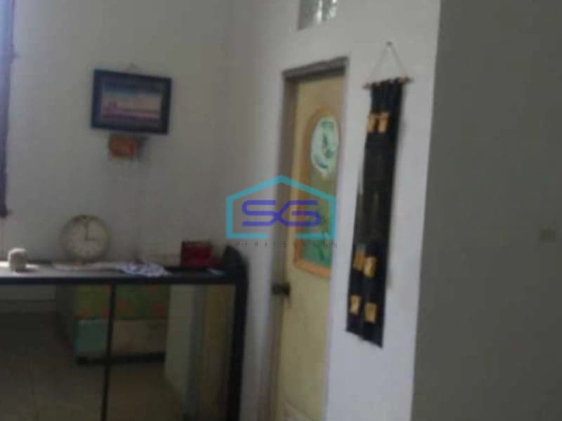 Dijual Ruko Lokasi Strategis di Tidar Surabaya Kondisi Bagus