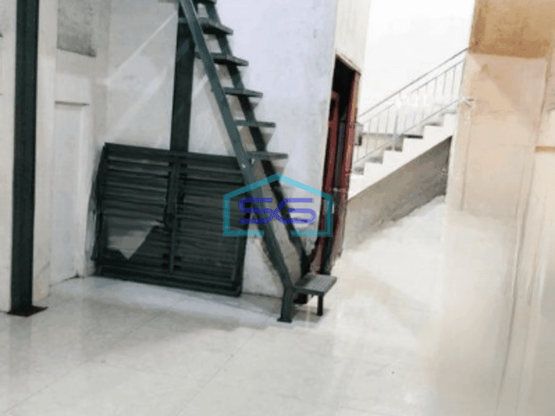 Disewakan Ruko Akses Container Luas Bangunan  324 m² di Bandengan Jakarta Utara