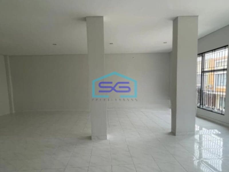 Dijual Ruko 2 Lantai Luas Bangunan  162 m² Lokasi Bebas Banjir di Gading Serpong Tangerang