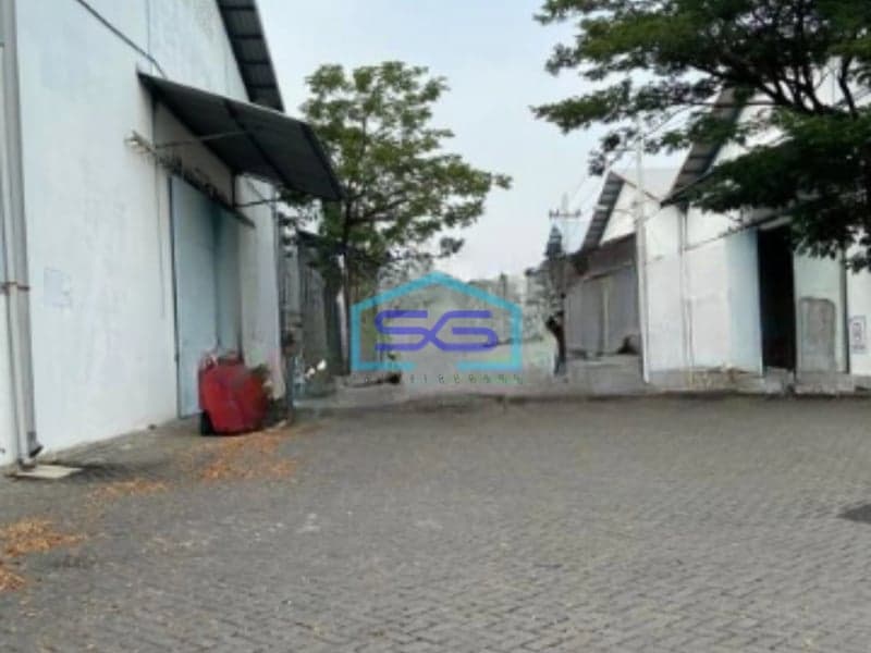Disewakan Gudang Luas Bangunan 25000 m² di Surabaya Kota