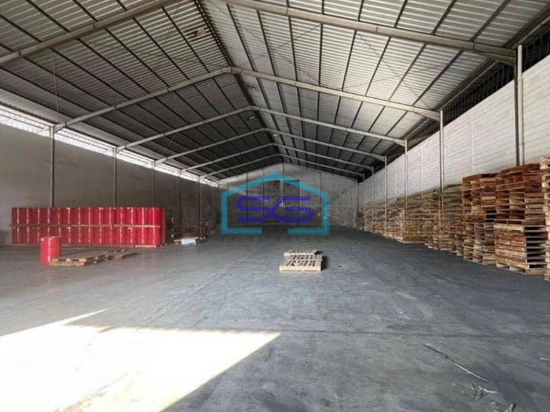 Disewakan Gudang di Raya Margomulyo Surabaya LB 2514m2 Bagus HGB