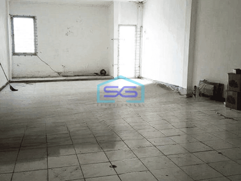 Disewakan Ruko Siap Pakai Luas Tanah 100m2 Terdiri 2 Lantai Daerah Malang